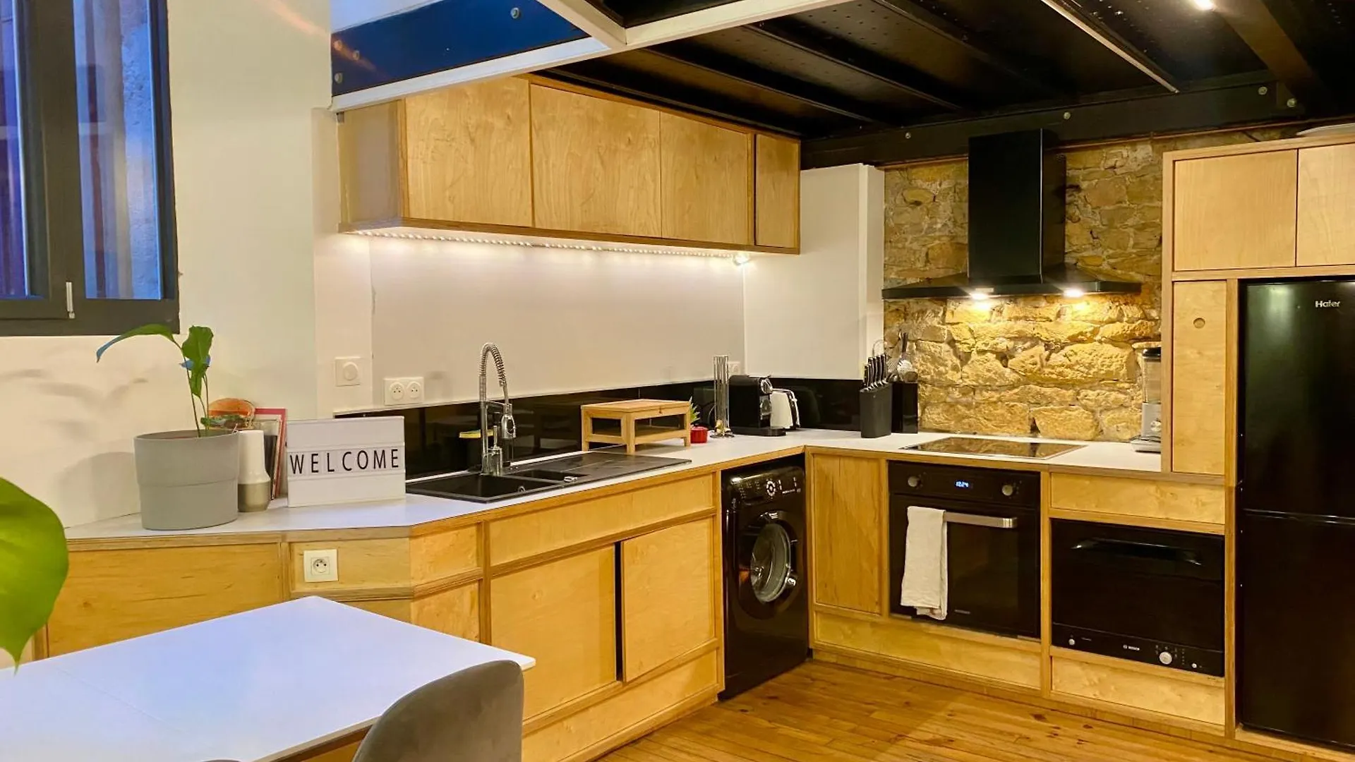 Апартаменты Loft Moderne & Cosy Terreaux / Croix Rousse - Courts Et Longs Sejours Лион